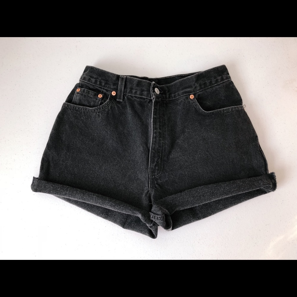 Levi’s High waisted black denim jean shorts